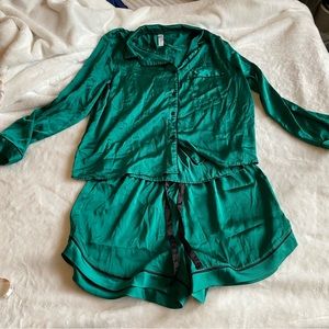 Stars above pajama set